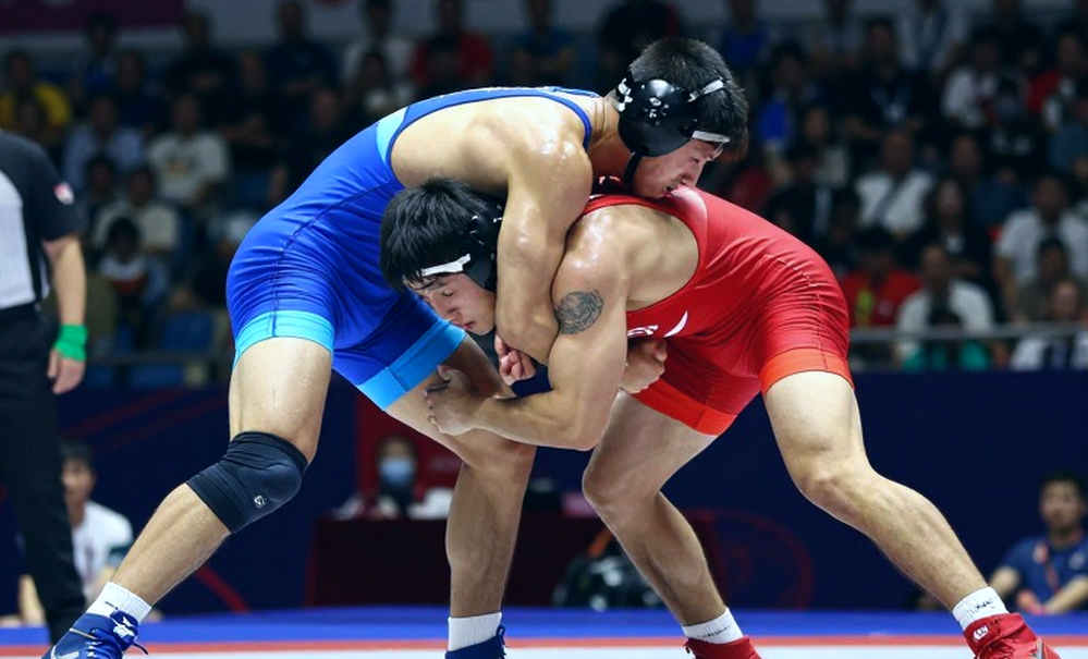 आठ पदक, शून्य स्वर्ण: पेरिस के 100 ग्राम से लॉस एंजिल्स तक कुश्ती का बहीखाता आठ पदक, शून्य स्वर्ण: पेरिस के 100 ग्राम से लॉस एंजिल्स तक कुश्ती का बहीखाता